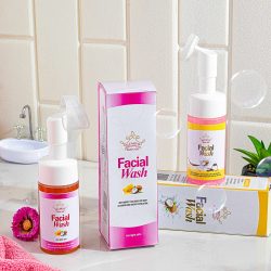 Facial Wash (Light Skin)